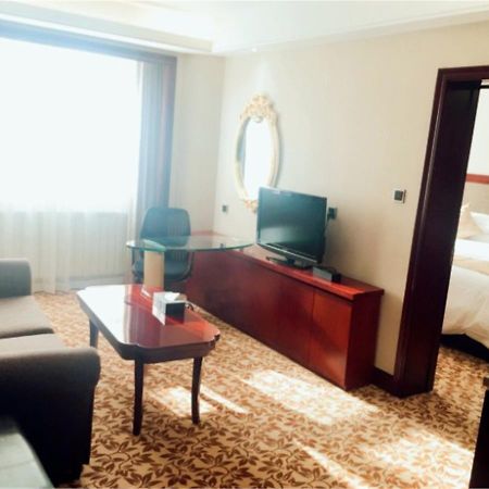 New Paris Hotel 하얼빈 외부 사진