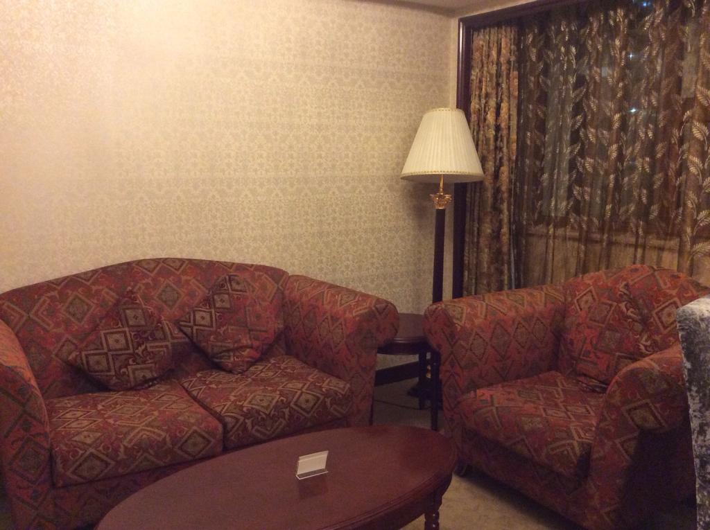 New Paris Hotel 하얼빈 외부 사진