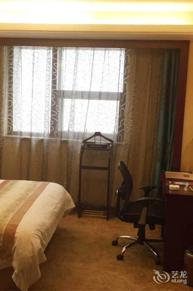 New Paris Hotel 하얼빈 외부 사진