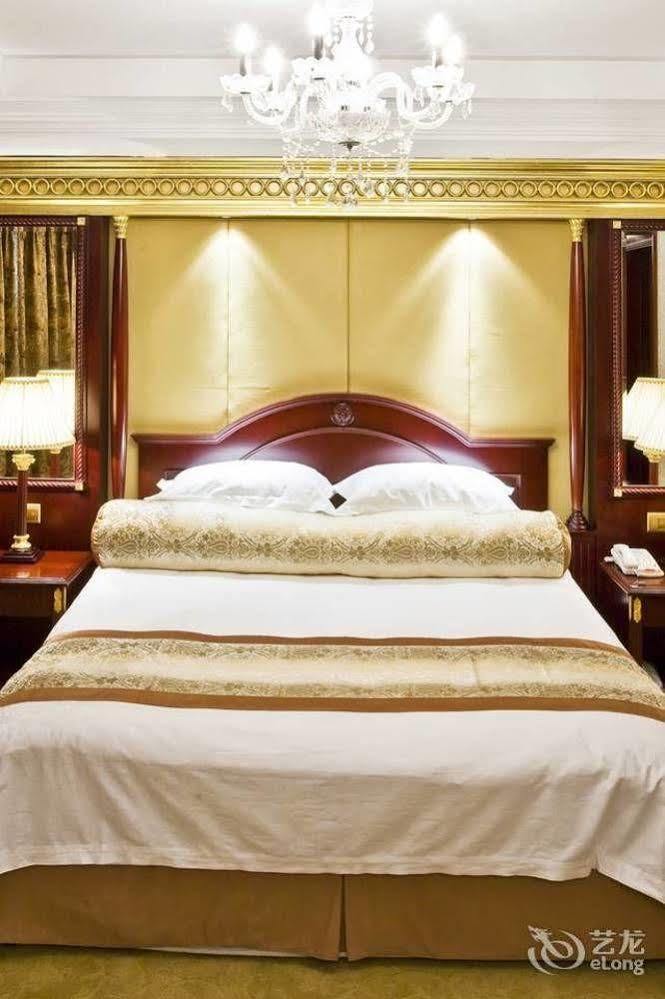 New Paris Hotel 하얼빈 외부 사진